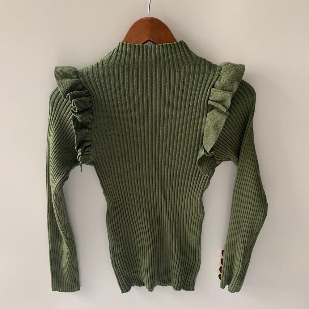 Mock Ribbed Turtleneck Top - Picture 6 of 7